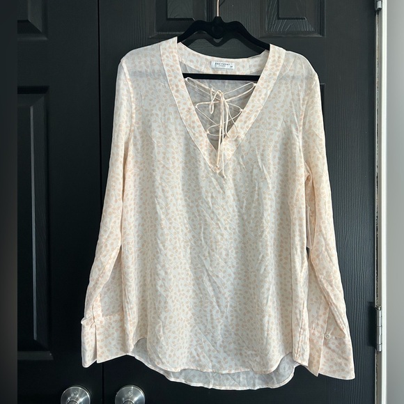 Equipment Tops - NWT Equipment Femme Avianna Silk Blouse